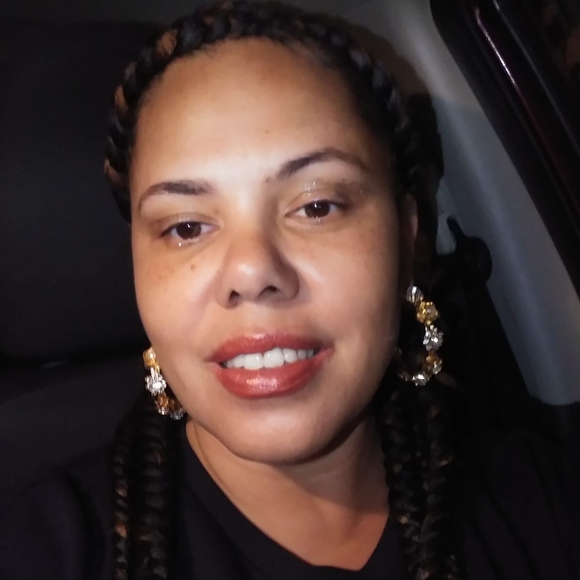 constance_sharp
